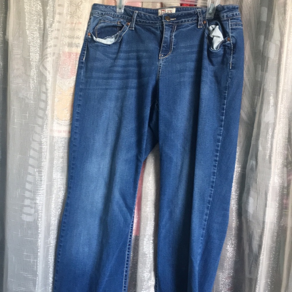 Bootcut jeans